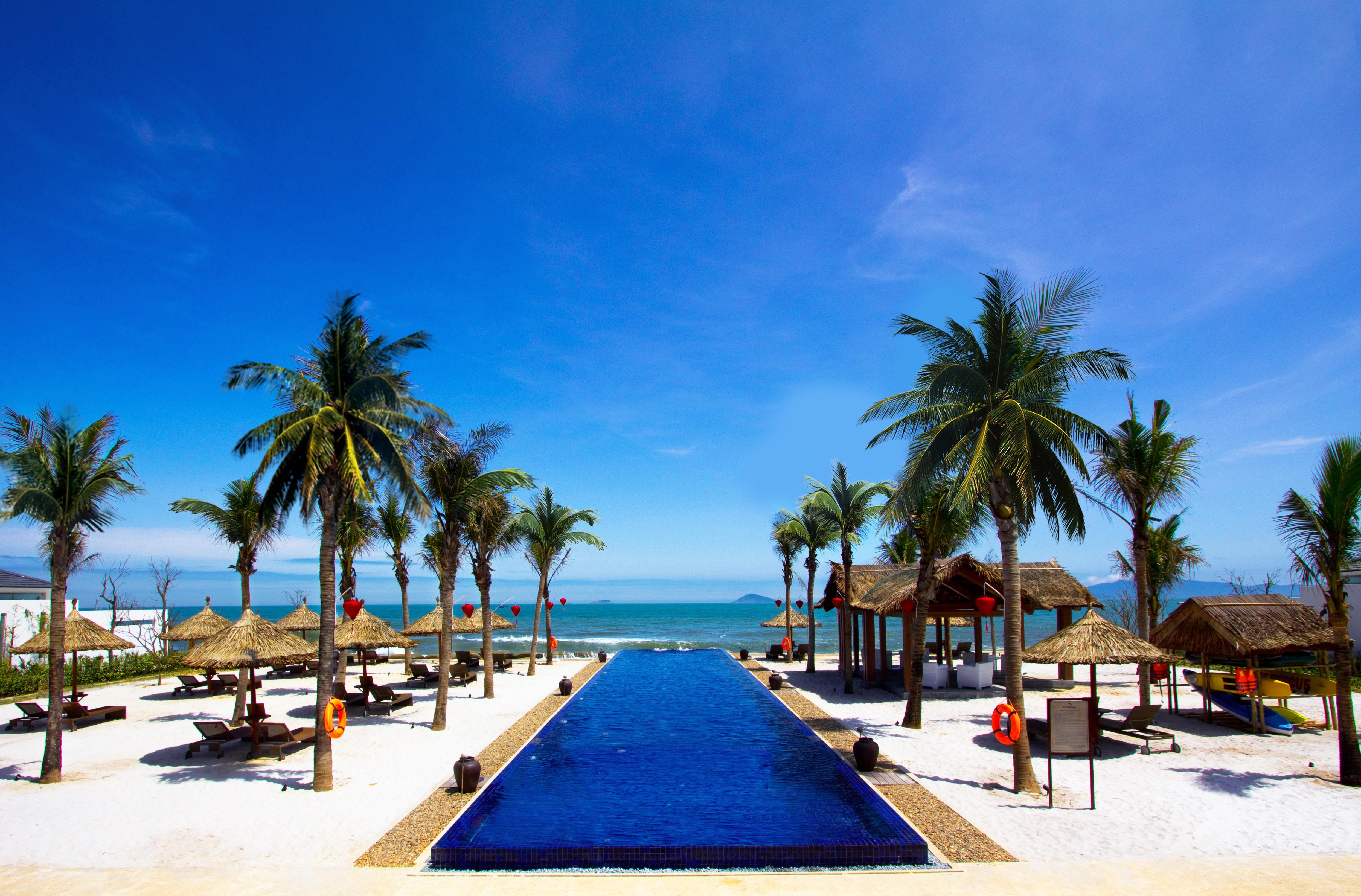 Sunrise Premium Resort & Spa Hoi An Bagian luar foto