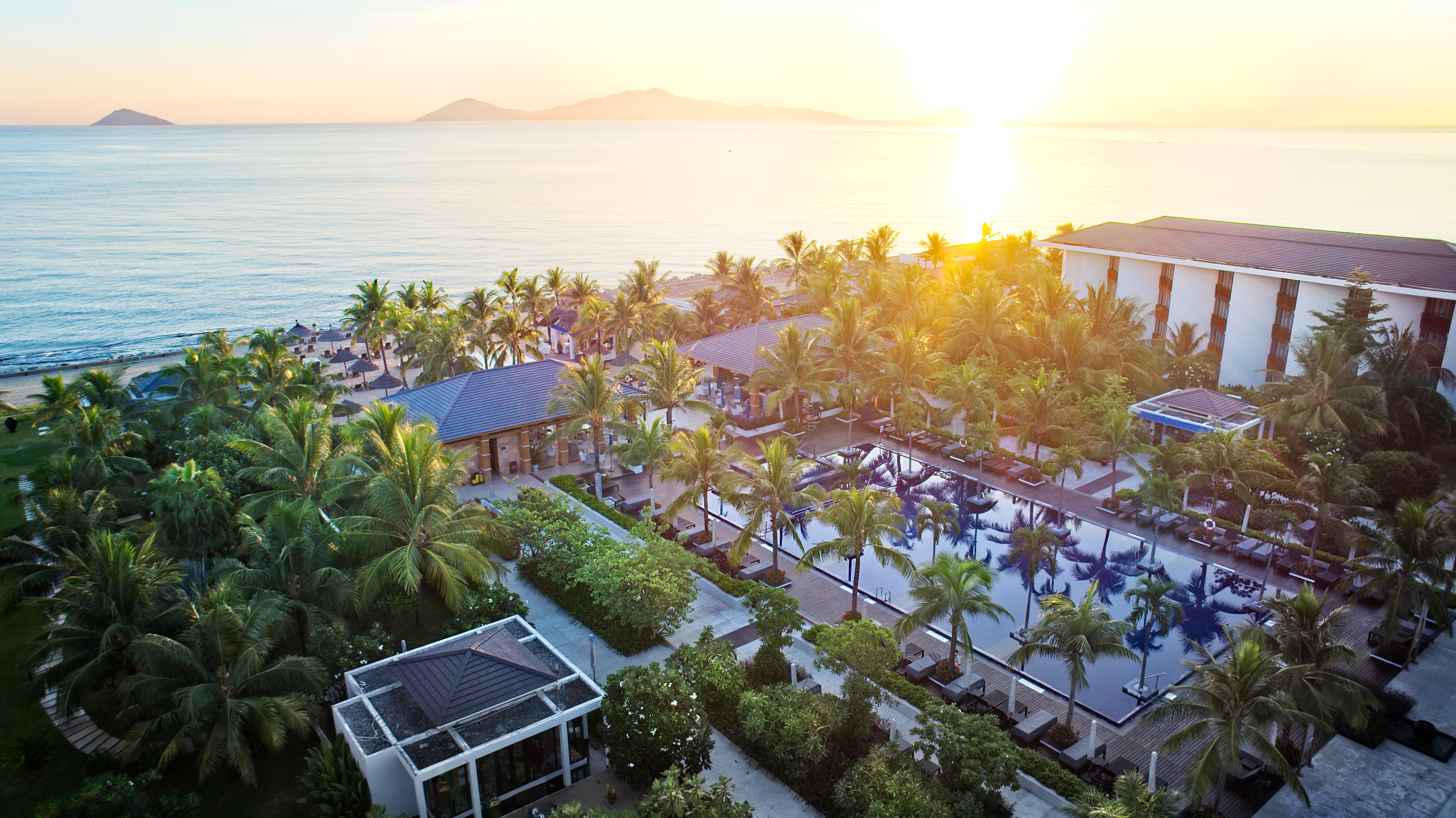 Sunrise Premium Resort & Spa Hoi An Bagian luar foto